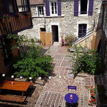 Chambres D'Hotes Les Coutas Mailly-la-Ville Zewnętrze zdjęcie