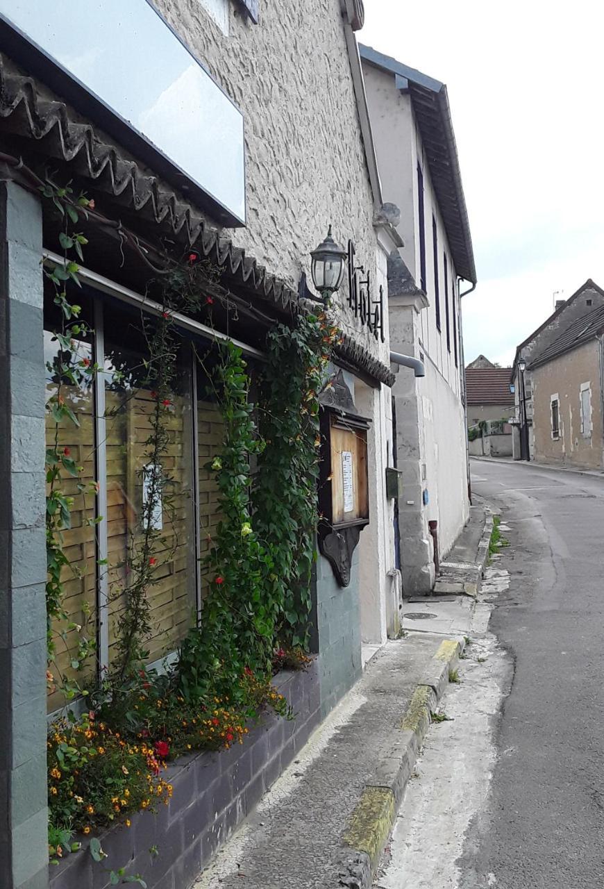 Chambres D'Hotes Les Coutas Mailly-la-Ville Zewnętrze zdjęcie